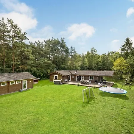 In With 4 Bedrooms * Ebeltoft