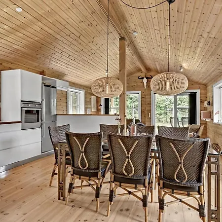 In With 4 Bedrooms Ferienhaus *