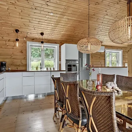 Feriehus Pet Friendly In With Kitchen *