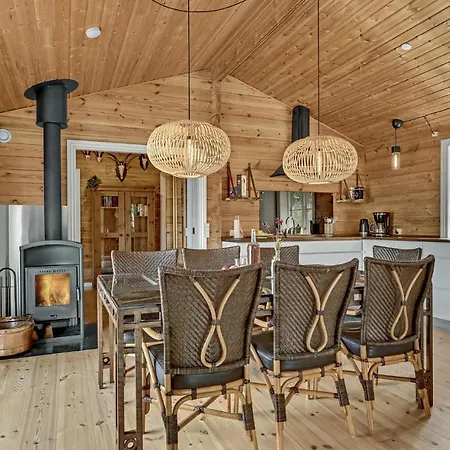 Ferienhaus In With 4 Bedrooms Ebeltoft