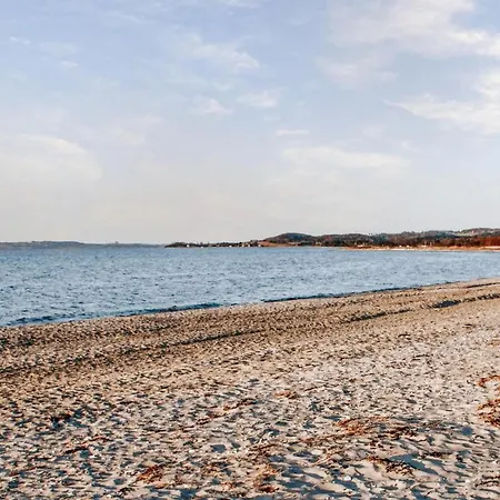 Ferienhaus In With 4 Bedrooms Ebeltoft