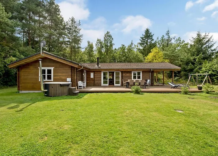 別荘 In With 4 Bedrooms エーベルトフト